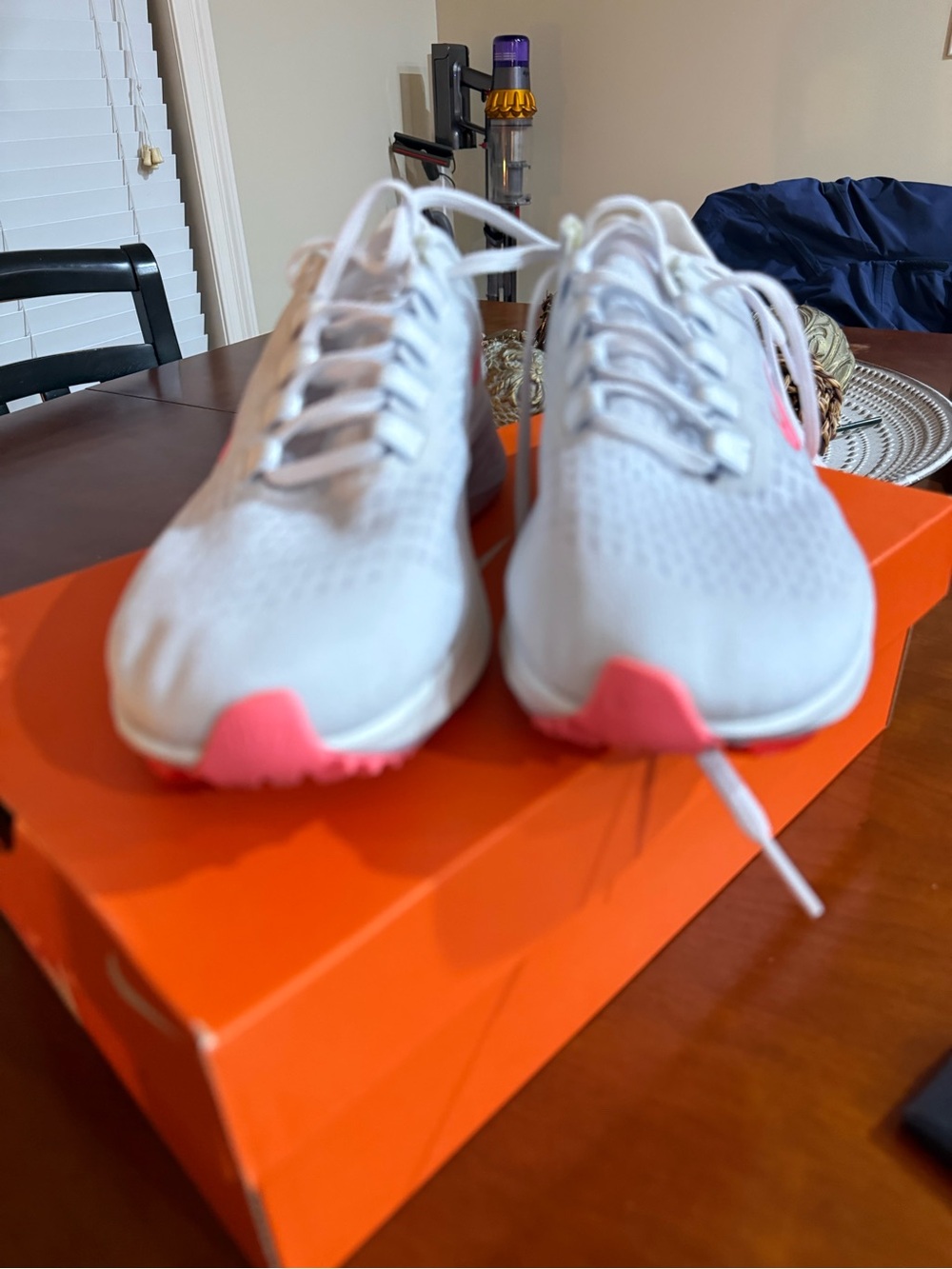 Nike Women's Pegasus 39 Size 7.5 - Picture 6 of 9